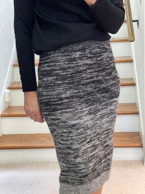 Shakuhachi wool angora blend knit heathered gray black knee length skirt women M